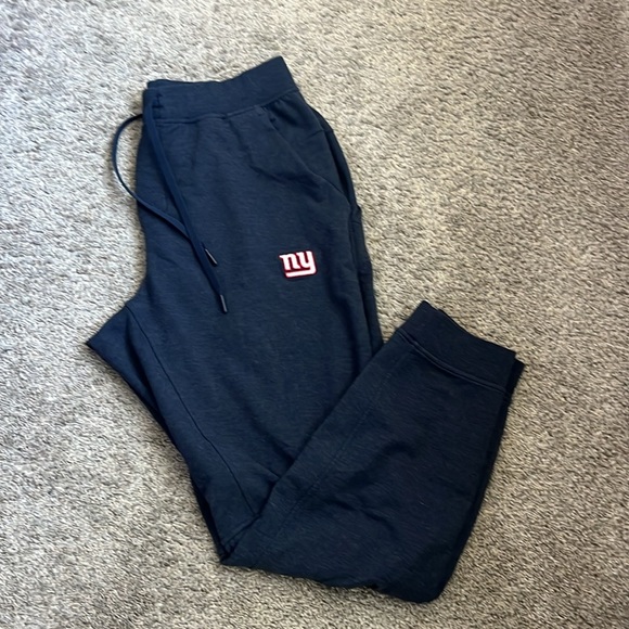 New York Giants Lululemon set - Picture 5 of 8